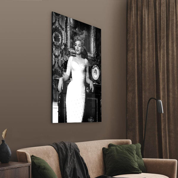 Marilyn Monroe Posing - Walljar
